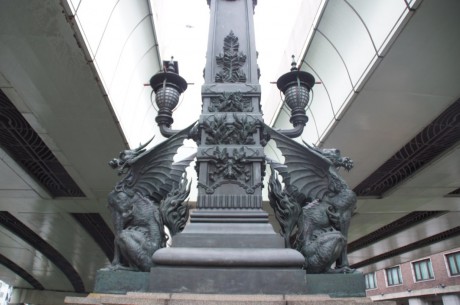 いざ日本橋の麒麟様にご挨拶して出発！