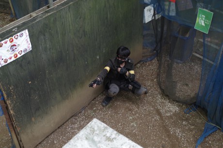 ゴーグルで顔もしっかりガード！